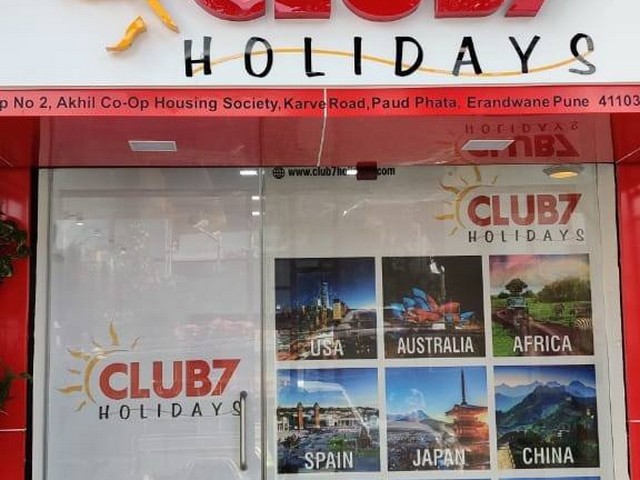 club7-holidays (1)